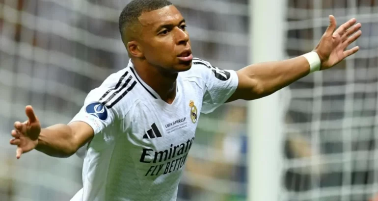 Con un gol de Mbappe, Real Madrid se quedó con la Supercopa europea Con un gol de Mbappe, Real Madrid se quedó con la Supercopa europea