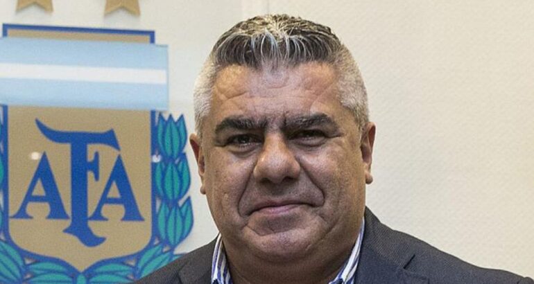 Tapia desafía al Gobierno: “El modelo de fútbol argentino no cambiará con sociedades anónimas” Tapia desafía al Gobierno: “El modelo de fútbol argentino no cambiará con sociedades anónimas”