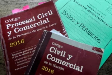 Suárez: Injurió en comentarios de notas periodísticas y deberá pagar más de $ 2.5 Millones Suárez: Injurió en comentarios de notas periodísticas y deberá pagar más de $ 2.5 Millones