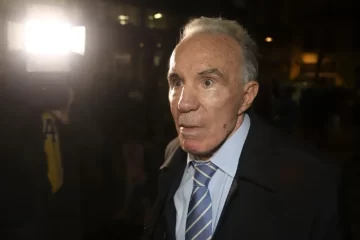 Murió Alfredo Cahe, ex médico de Maradona, a los 80 años Murió Alfredo Cahe, ex médico de Maradona, a los 80 años