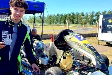 Doble victoria para Santiago Delgado en el Karting del Oeste