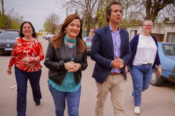 La ministra Estela Díaz visitó Carhué y firmó un convenio para fortalecer políticas de género