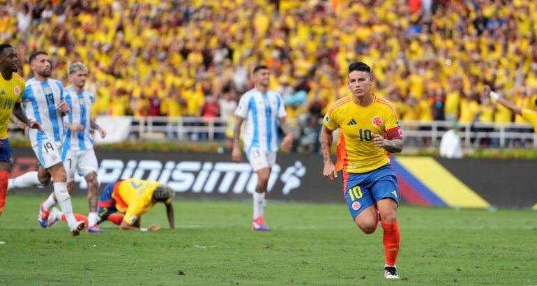Con un polémico penal, Colombia derrotó a la Selección argentina Con un polémico penal, Colombia derrotó a la Selección argentina