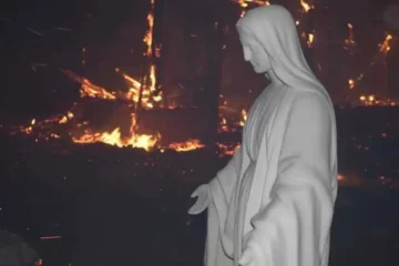 Milagro en Córdoba: se incendió un santuario y la imagen de la Virgen quedó intacta