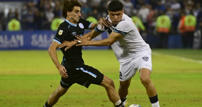 Vélez empató ante Belgrano y se aseguró el liderazgo de la tabla una fecha más Vélez empató ante Belgrano y se aseguró el liderazgo de la tabla una fecha más