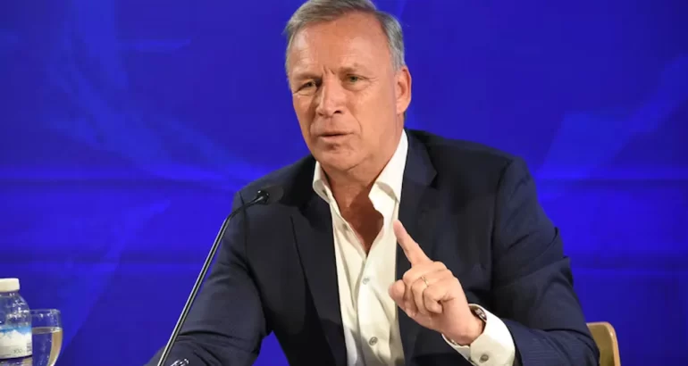 El Presidente de Talleres suspendido por el Tribunal de Disciplina de la AFA por 2 años El Presidente de Talleres suspendido por el Tribunal de Disciplina de la AFA por 2 años