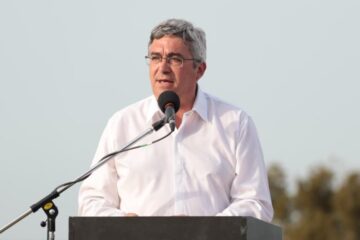 El Ministro de Desarrollo Agrario llega a Carhué este sábado El Ministro de Desarrollo Agrario llega a Carhué este sábado