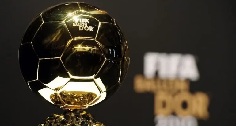 Se entrega el Balón de Oro, con Lautaro y Dibu Martínez entre los candidatos Se entrega el Balón de Oro, con Lautaro y Dibu Martínez entre los candidatos