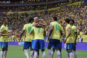 La Brasil de Ancelotti y la Paraguay de Alfaro van por la clasificación al Mundial