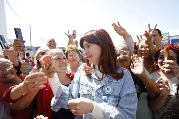 En clave electoral, Cristina Kirchner recorrió La Matanza En clave electoral, Cristina Kirchner recorrió La Matanza