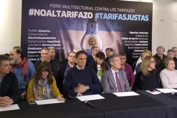 Katopodis convocó a un apagón nacional contra los tarifazos de Milei Katopodis convocó a un apagón nacional contra los tarifazos de Milei