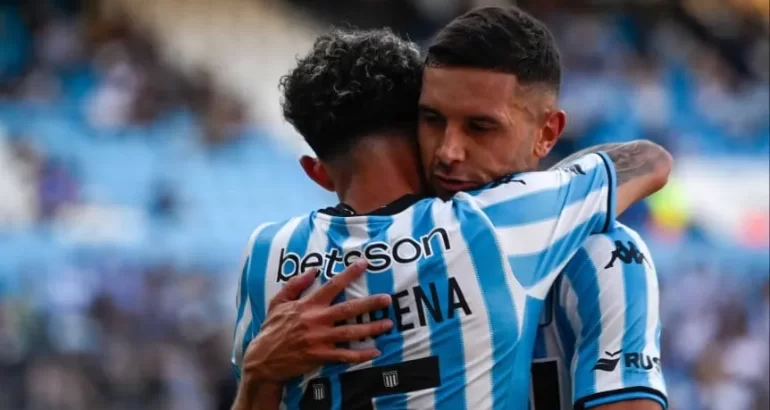 En un final dramático, Racing le ganó 4-3 a Defensa En un final dramático, Racing le ganó 4-3 a Defensa