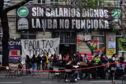 El Gobierno les ofreció a las universidades un aumento de fondos a cambio de que retiren la demanda judicial El Gobierno les ofreció a las universidades un aumento de fondos a cambio de que retiren la demanda judicial