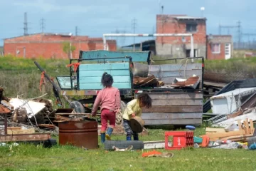Más de 23 mil niños viven en condiciones de pobreza extrema en Bahía Blanca Más de 23 mil niños viven en condiciones de pobreza extrema en Bahía Blanca
