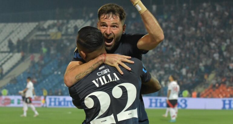 Con un partidazo de Villa, Independiente Rivadavia le ganó a un River que quedó Out Con un partidazo de Villa, Independiente Rivadavia le ganó a un River que quedó Out