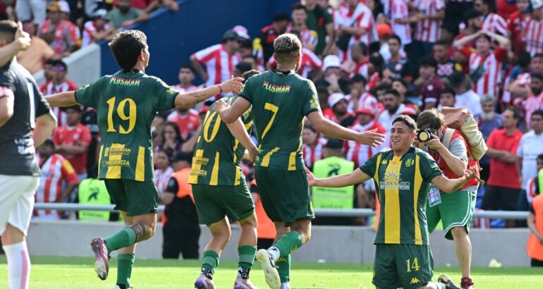 Aldosivi va por la victoria ante Huracán, que quiere acomodarse en la tabla Aldosivi va por la victoria ante Huracán, que quiere acomodarse en la tabla
