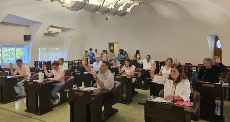 Asamblea en Adolfo Alsina para definir el aumento de tasas Asamblea en Adolfo Alsina para definir el aumento de tasas