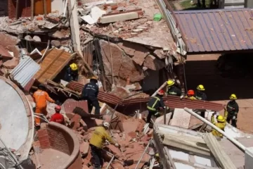 Derrumbe en Gesell: encontraron otros tres cuerpos y ya son siete las víctimas Derrumbe en Gesell: encontraron otros tres cuerpos y ya son siete las víctimas