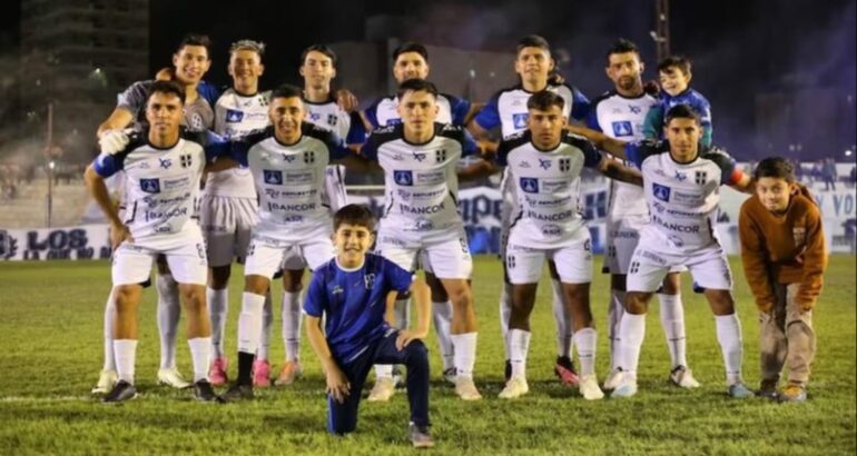 Denuncian al presidente de un club del torneo Federal A que apostó en contra de su equipo y ganó $4 millones Denuncian al presidente de un club del torneo Federal A que apostó en contra de su equipo y ganó $4 millones