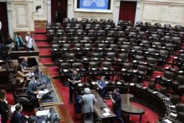Fracasó la sesión opositora en Diputados para tratar el aumento a jubilados y la criptoestafa Libra
