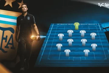 Con Messi, Lautaro y Julián, el once de Scaloni para enfrentar a Paraguay