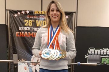 Diana Vallinoto: la pequeña gigante que, cuando pisa Las Vegas, hace «saltar la banca» Diana Vallinoto: la pequeña gigante que, cuando pisa Las Vegas, hace «saltar la banca»