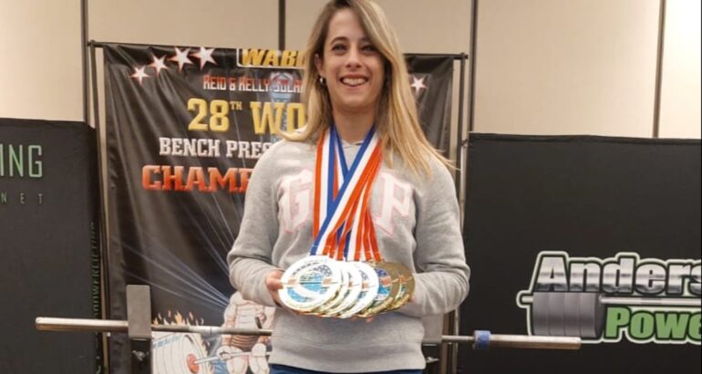 Diana Vallinoto: la pequeña gigante que, cuando pisa Las Vegas, hace «saltar la banca» Diana Vallinoto: la pequeña gigante que, cuando pisa Las Vegas, hace «saltar la banca»
