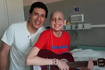 Condenaron al papá de un chico que compró casa y auto con las donaciones para tratar el cáncer de su hijo Condenaron al papá de un chico que compró casa y auto con las donaciones para tratar el cáncer de su hijo
