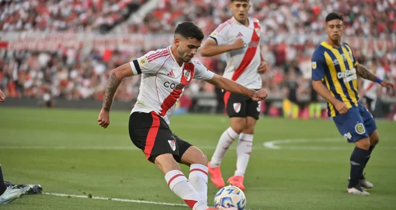 River goleó a Rosario Central y se clasificó a la Copa Libertadores 2025 River goleó a Rosario Central y se clasificó a la Copa Libertadores 2025
