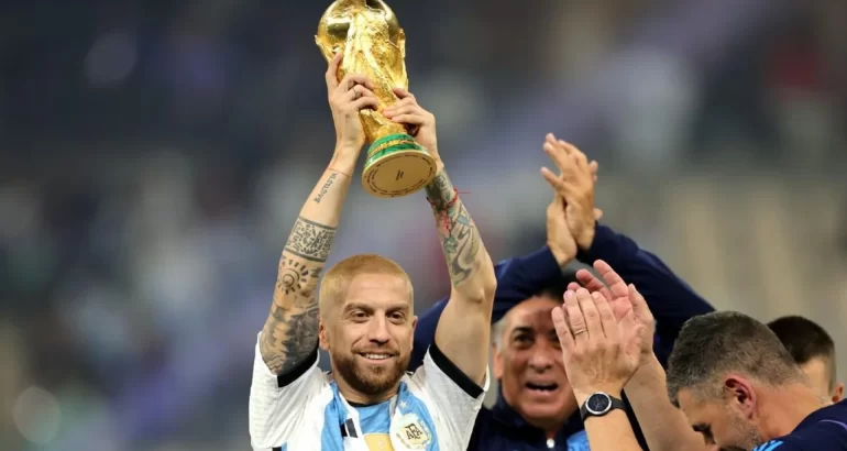 La triste revelación del “Papu” Gómez: “Pasé de ser campeón del mundo a que no me llame nadie” La triste revelación del “Papu” Gómez: “Pasé de ser campeón del mundo a que no me llame nadie”