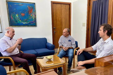 Andres se reunió con EDES: instalarán generador para estabilizar el suministro en Carhué Andres se reunió con EDES: instalarán generador para estabilizar el suministro en Carhué