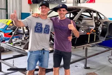 Arrancó el armado del Mustang de TC para Todino