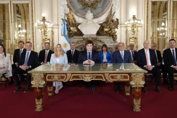 Los ministros preparan sus valijas para irse de vacaciones