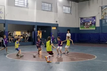 Diputados aprobó el proyecto que prohíbe los cortes de luz a clubes, hospitales y escuelas Diputados aprobó el proyecto que prohíbe los cortes de luz a clubes, hospitales y escuelas