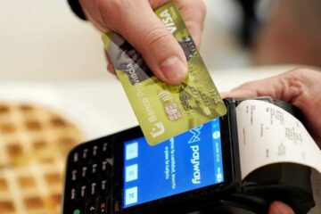 La morosidad en tarjetas de crédito tocó un máximo desde 2021