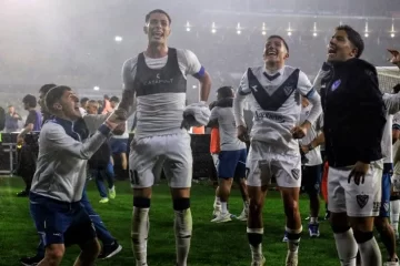 Vélez va por la gloria a Santa Fe: Si gana queda a un paso del título