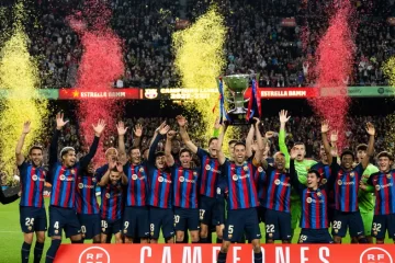 El Barcelona aplastó 5-2 al Madrid en el clásico y gritó campeón de la Supercopa de España El Barcelona aplastó 5-2 al Madrid en el clásico y gritó campeón de la Supercopa de España