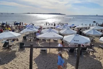 Boom de turistas argentinos en Uruguay: llegaron 300.000 en lo que va del verano