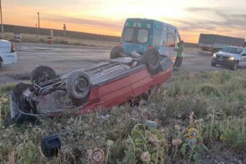 Pigüense volcó en Ruta 33 y debió ser hospitalizado Pigüense volcó en Ruta 33 y debió ser hospitalizado