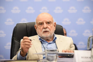 El Gobierno echó al procurador del Tesoro El Gobierno echó al procurador del Tesoro