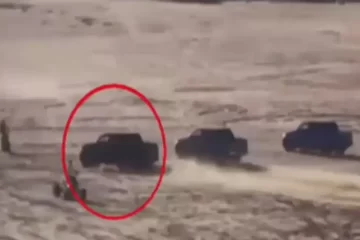 Locura en Pinamar: corría una picada en la playa y atropelló a un nene de 8 años