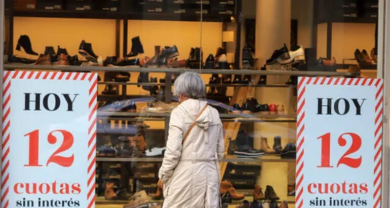 Las ventas no repuntan: El consumo cayó 2,2% anual y marcó su sexta baja consecutiva Las ventas no repuntan: El consumo cayó 2,2% anual y marcó su sexta baja consecutiva