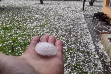 Un temporal de lluvia y granizo azotó a Tres Arroyos