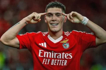 El suarense Rollheiser podría irse del Benfica para hacer dupla con Neymar El suarense Rollheiser podría irse del Benfica para hacer dupla con Neymar