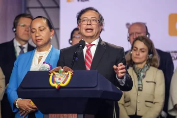 Petro chicaneó a Milei y lo mandó a invertir en café colombiano