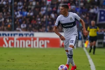 Arrestaron al futbolista de Gimnasia de La Plata Alan Sosa por violencia de género Arrestaron al futbolista de Gimnasia de La Plata Alan Sosa por violencia de género