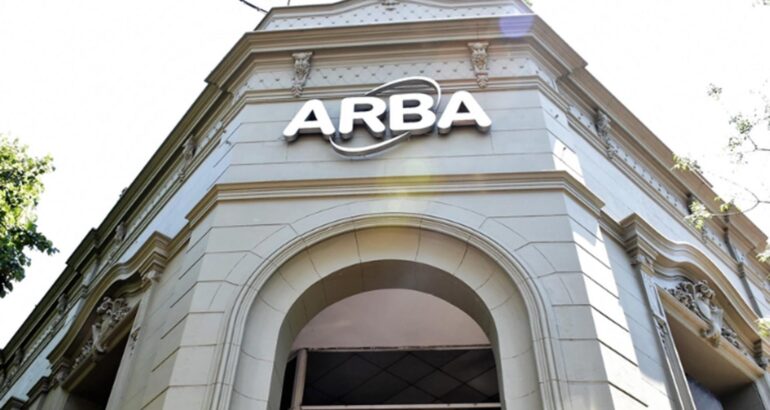 ARBA impulsa un plan para desendeudar a jubiladas y jubilados bonaerenses ARBA impulsa un plan para desendeudar a jubiladas y jubilados bonaerenses