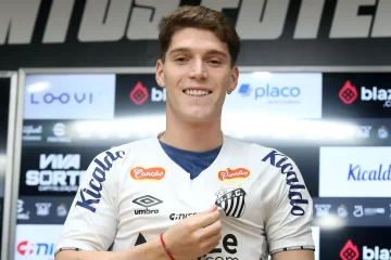 El suarense Benjamín Rollheiser presentado en el Santos: «Neymar me llamó y fue determinante para mi llegada»