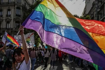 El Gobierno eliminará el financiamiento en los tratamientos de cambio de género en mayores El Gobierno eliminará el financiamiento en los tratamientos de cambio de género en mayores