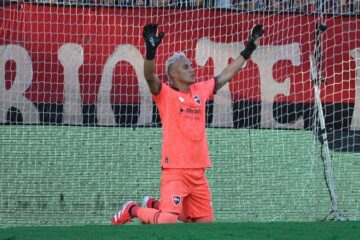 A cuatro días del clásico rosarino, Newell’s recibe a Defensa y Central visita a Riestra